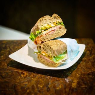 Bocadillo Súper Lomo