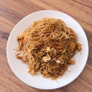 54. Fideo de arroz frito 