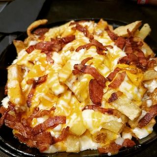 Patatas con Bacon y Cheddar