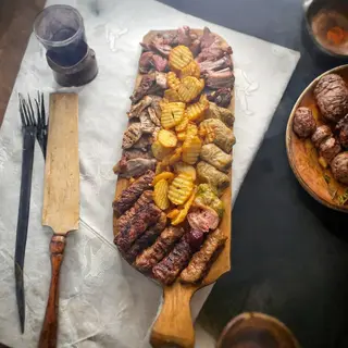Platoul Lautarilor