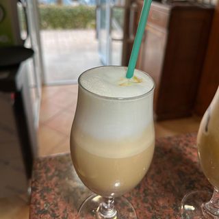 Latte macchiato