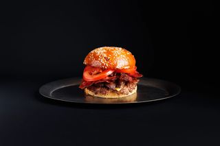 Двойной чизбургер с говяжьим беконом