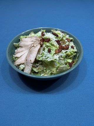 Цезар с пиле и панчета