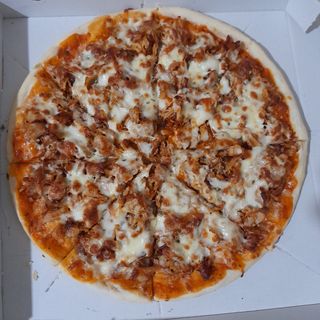 42. Pizza kebab de ternera Halal 