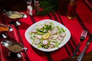 Salata verde cu ridiche
