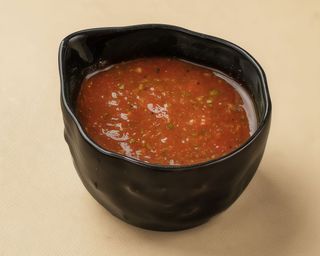 Сацебелі (30г)