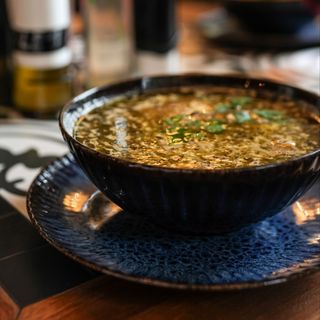 Pikantna Zupa Z Kalmarów