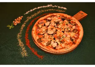 PIZZA MARE E MONTI