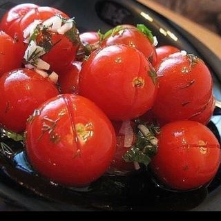 დამარინადებული პომიდორი