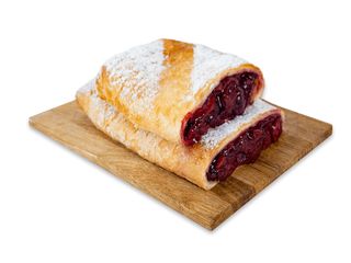 Штрудель з вишнею та заварним кремом (700g)