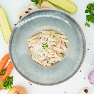 Alfredo con PROSCIUTTO