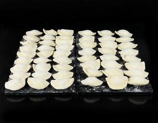 Вареники З Картоплею Та Сиром (1кг)