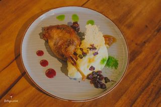 Pulpă de rață confiată