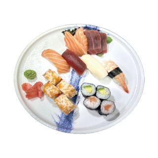 Kombo 8 maki uramaki sushi sashimi variado 16 pzs..