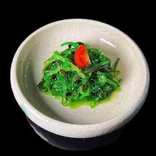 16. Wakame