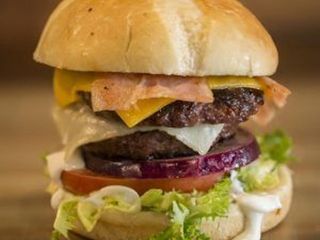 Hamburguesa Doble Gouda
