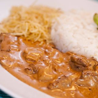 Strogonoff Vitela