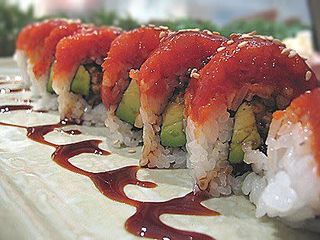 Суши Тон с трюфел сос (8бр-280г)