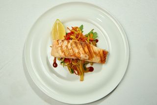 Somon cu sos butterlemon