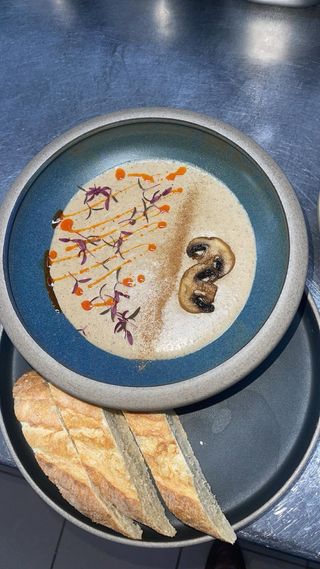 Supa crema de ciuperci