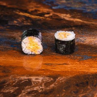 HOSOMAKI Z TATAREM Z KRABA 