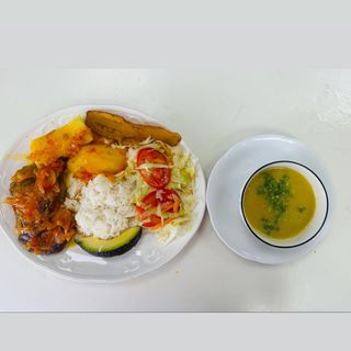 Sobrebarriga + caldo del día 