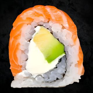 35. Salmón cheese (8 p)