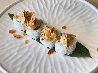 295 Avocado roll - 4 pezzi