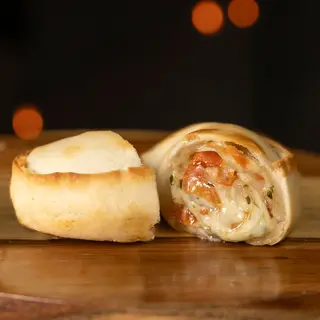 Empanada Caprese