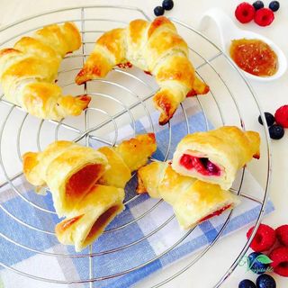 Croissant Recheado de Frutos Vermelhos