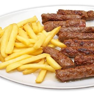 Ćevapčići 5 kom s prilogom