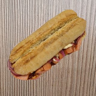 4-Panino Würstel, salsa cheddar, BBQ