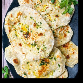 Garlic Bread(NAAN)