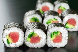 Тунець макі (110г)