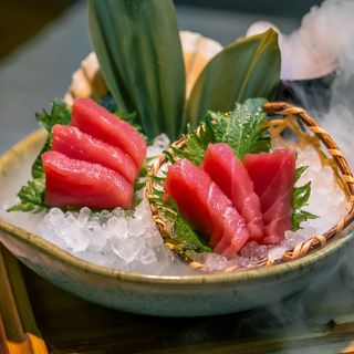 121. Sashimi tonno - 6 pezzi