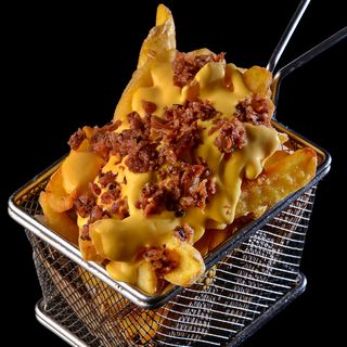Patatine classiche bacon e cheddar fuso