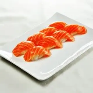 S4. Sushi sake 8 pezzi