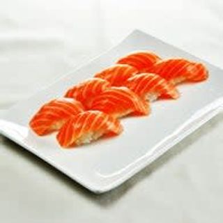 S4. Sushi sake 8 pezzi