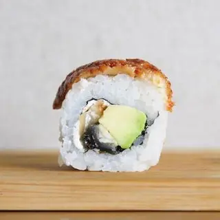 56.Anguilla Uramaki (8 Uds.)