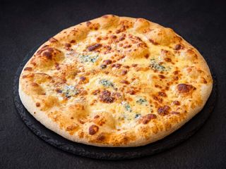 Pizza quattro formaggi 40cm