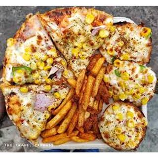 French Fries Veg Pizza