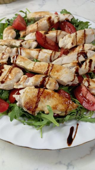 Tagliata di pollo all'aceto balsamico