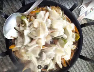 Пилешки сач 