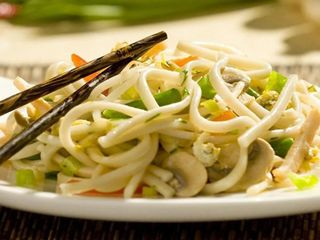 Udon Salmón