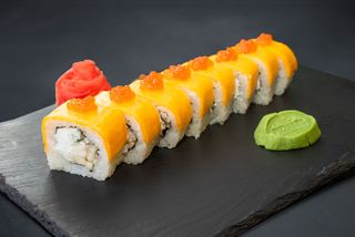 Чіз рол з грушею та сиром Дорблю (300г)