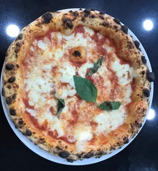 Pizza Margherita