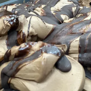  Kinder Bueno