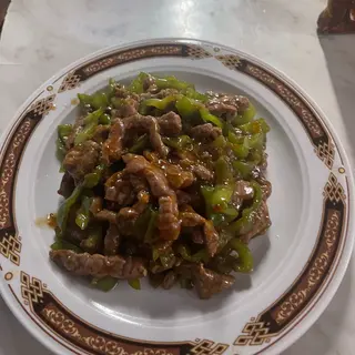 Ternera Con Pimiento Verde