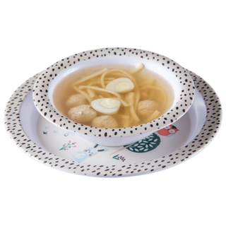 Bulion z pulpetami z kurczaka i makaronem