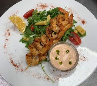 Скариди на шишче